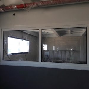 Противопожарное окно нестандартного размера / серия FRM5113