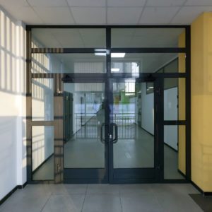 Противопожарный витраж с противопожарными фрамугами / серия FRM7231